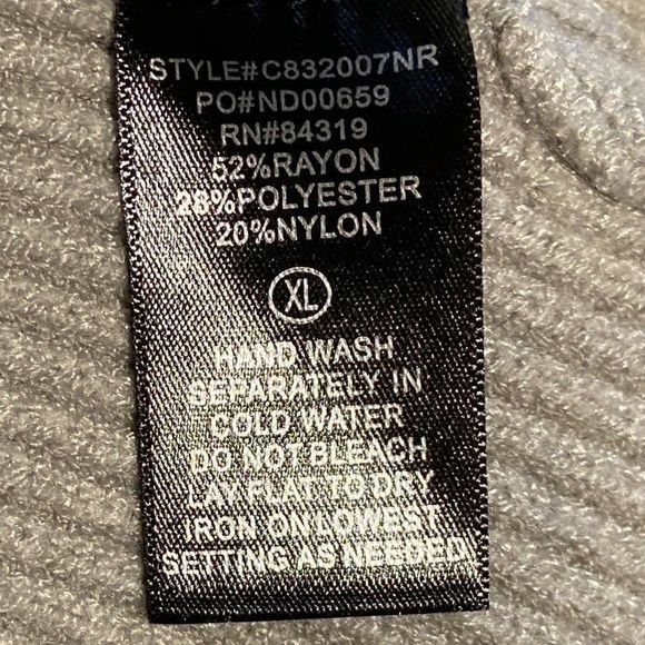 NWT CYRUS Grey‎ Long Turtleneck Sweater (M) - Picture 7 of 8